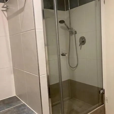 Ferienwohnung Geuting Appartement *